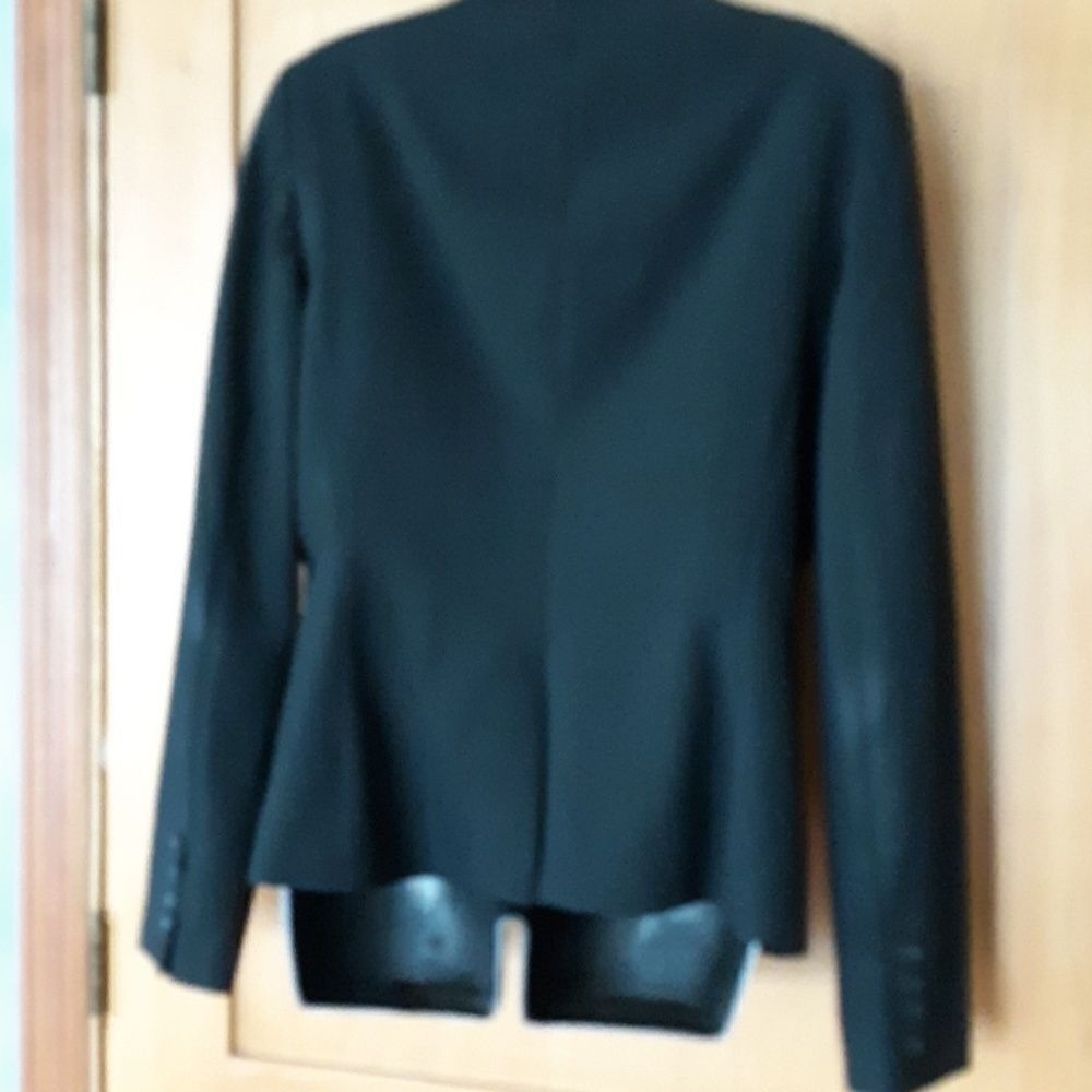 The Limited jacket - Picture 3 of 6